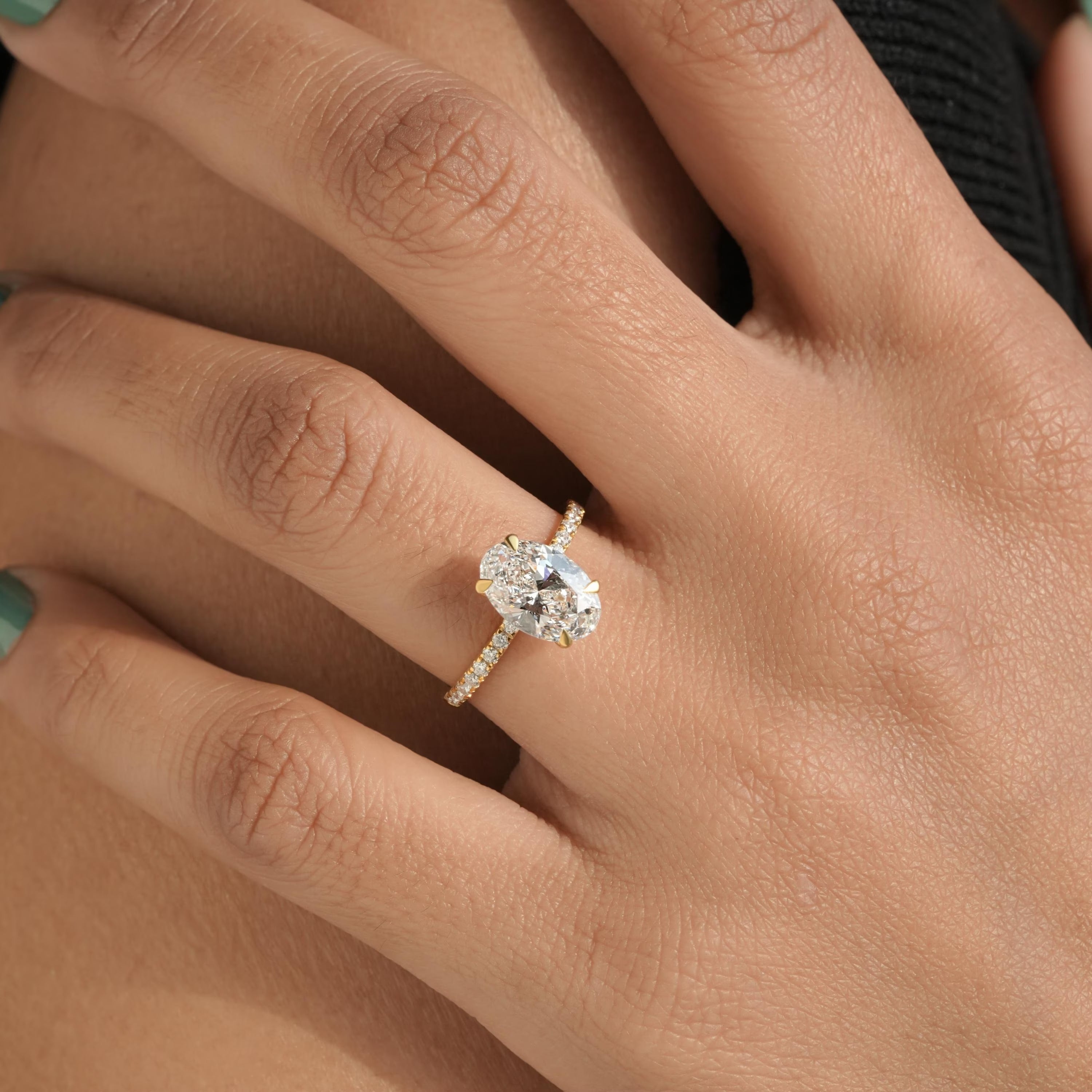 1-5CT Oval Cut Lab Grown Diamond Engagement Ring 14K Solid Gold Pave Anniversary Rings